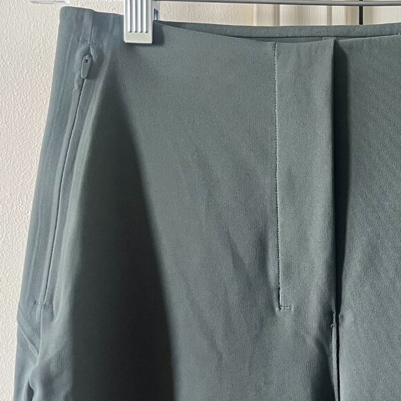 Lululemon High-Rise Flared Pant – Dark Forest – Size 4 - Picture 6 of 12